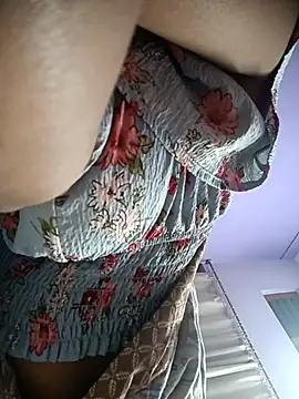 Miss__soniya146's cam snapshot