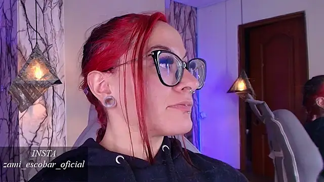 Zami_Escobar_of's cam snapshot