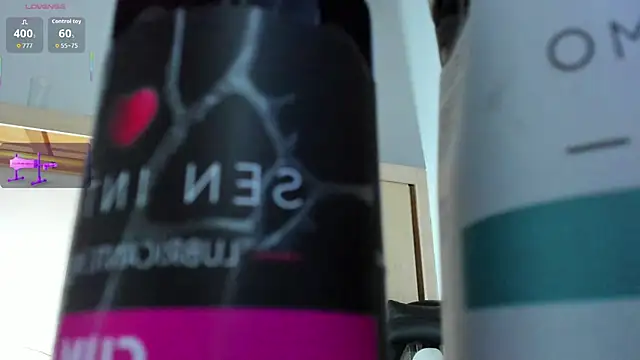 naomidibello's cam snapshot