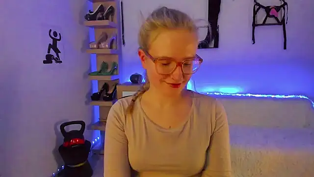 NancyHottie's cam snapshot