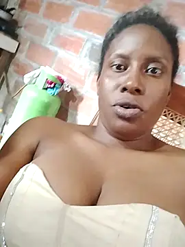 sofia-03's cam snapshot