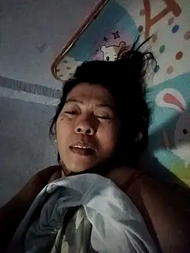 TropicalFlower's cam snapshot