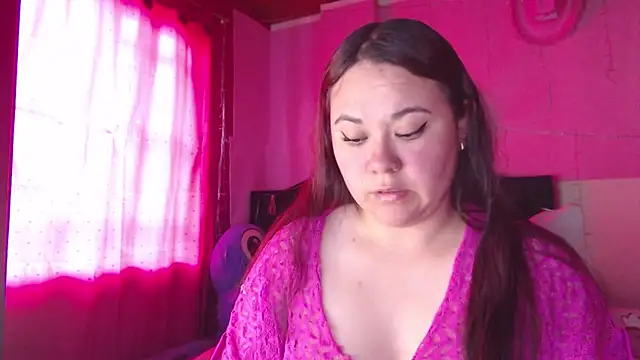 NikkiRous_'s cam snapshot