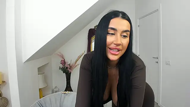 Ranya_Evy's cam snapshot