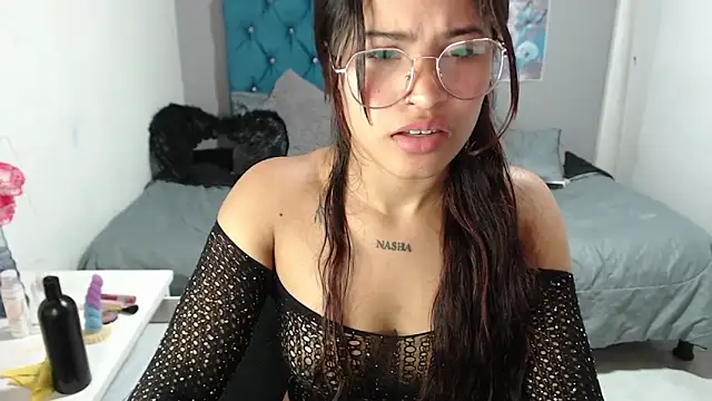 mia_sexgirl's cam snapshot