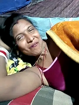 Savita992 live sex cam