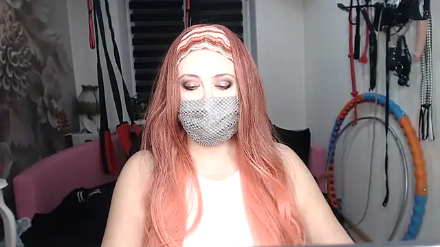 MISSwithDOLLS's cam snapshot