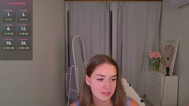 LovelyJessie's cam snapshot