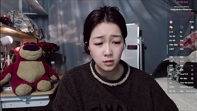 XueLi1902 live sex cam