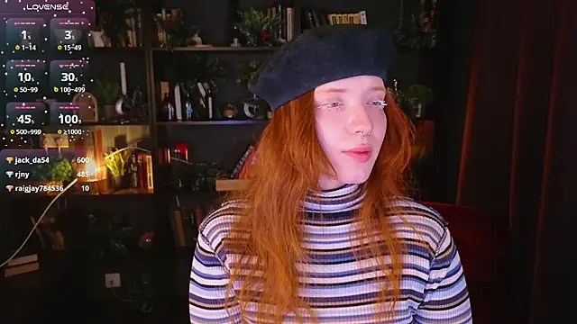 jennifernolan's cam snapshot