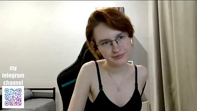 PetralPrime live sex cam