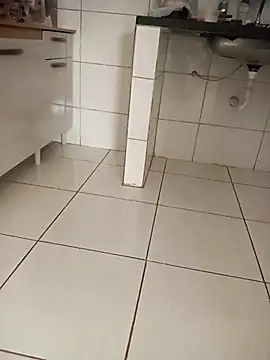 Fannyfoxfi live sex cam