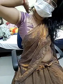 tamilmaha12 live sex cam
