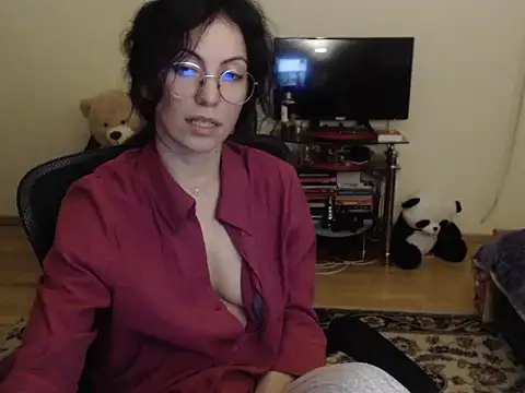 Emmatoo's cam snapshot