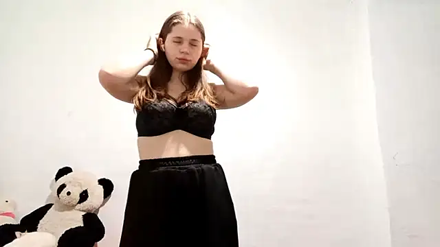 ClarisaCalvary's cam snapshot