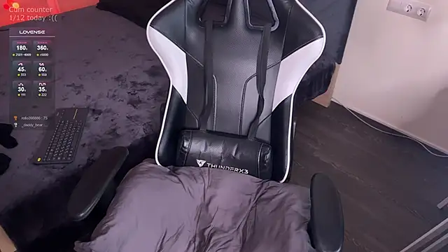 mirai_meeow live sex cam