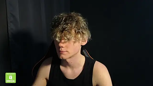 Keytaro live sex cam