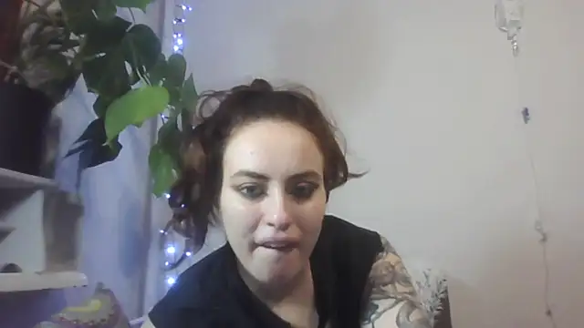 RubyBigBoobs's cam snapshot