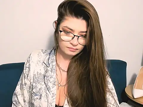 AnnaDevine's cam snapshot