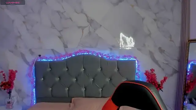 gaby_staaar's cam snapshot