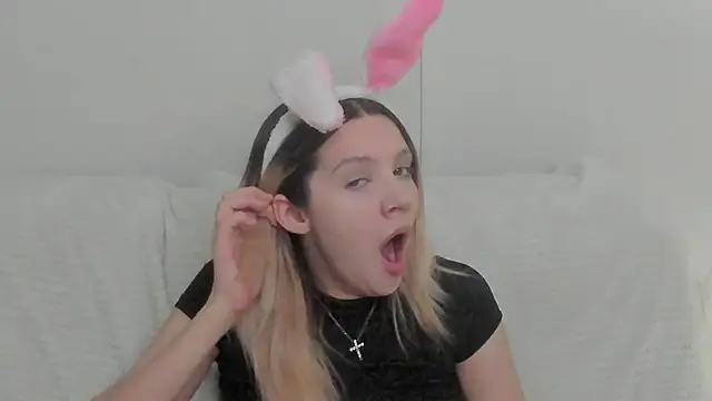 Hinara1's cam snapshot