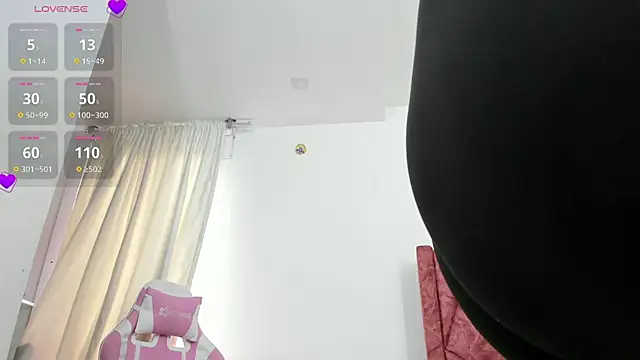 _luisaeliza_'s cam snapshot