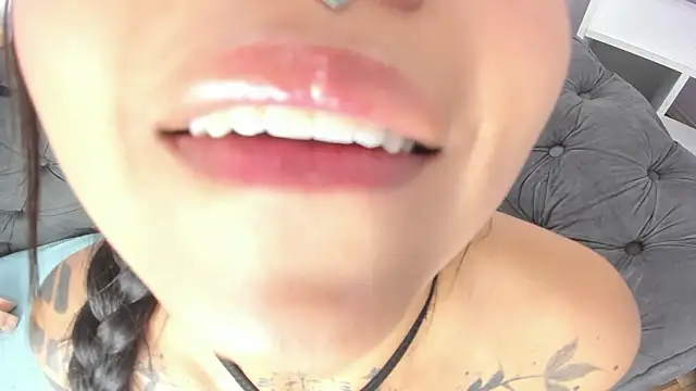 miss_soffi_'s cam snapshot