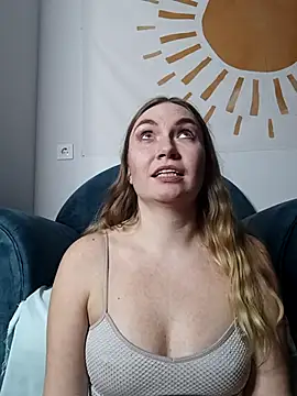 KisaVixen's cam snapshot