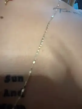 MystiqueXXX's cam snapshot