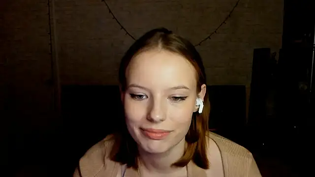 deep_eyes's cam snapshot