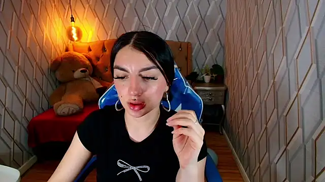 Angelchristix's cam snapshot