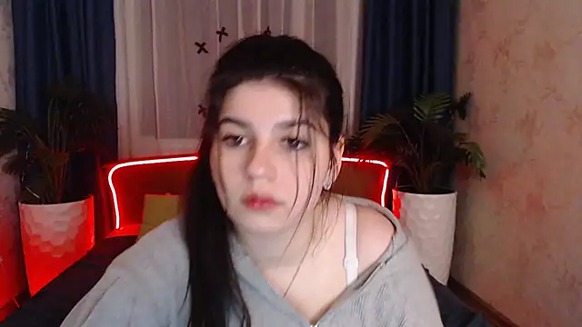 KisaModel's cam snapshot