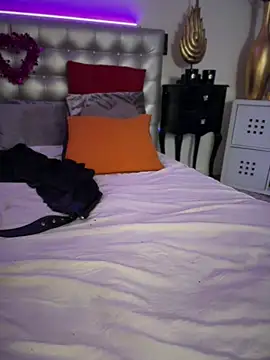 TiffanyRoxx live sex cam