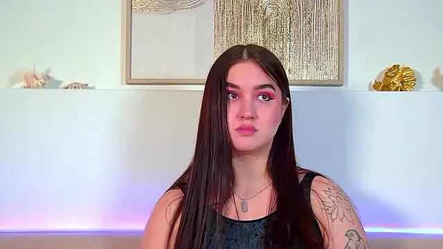 ChristinaMilton's cam snapshot