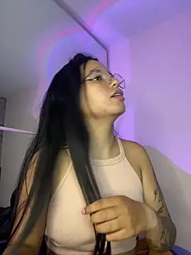 Rosita_forever_'s cam snapshot