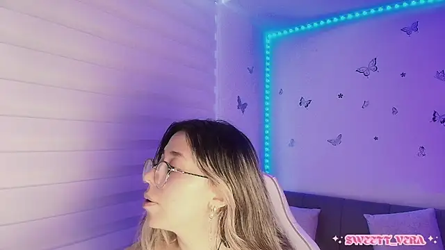 sweettvera's cam snapshot