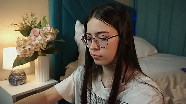 ywixos's cam snapshot