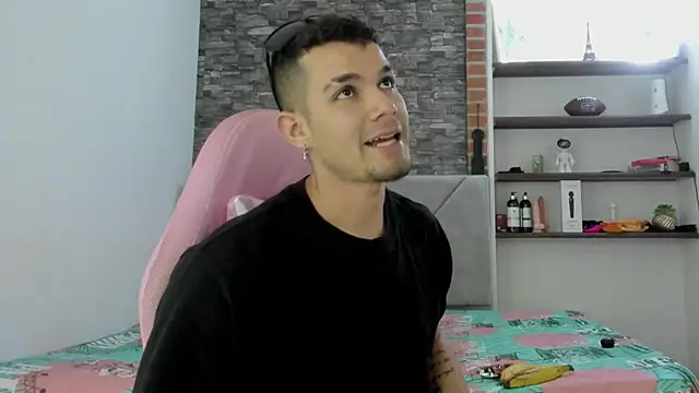 BooyHott_ live sex cam