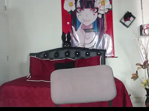 Skylovershot live sex cam