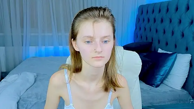 Miss_Alisa_'s cam snapshot