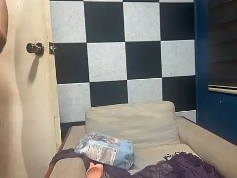 asian-doll's cam snapshot