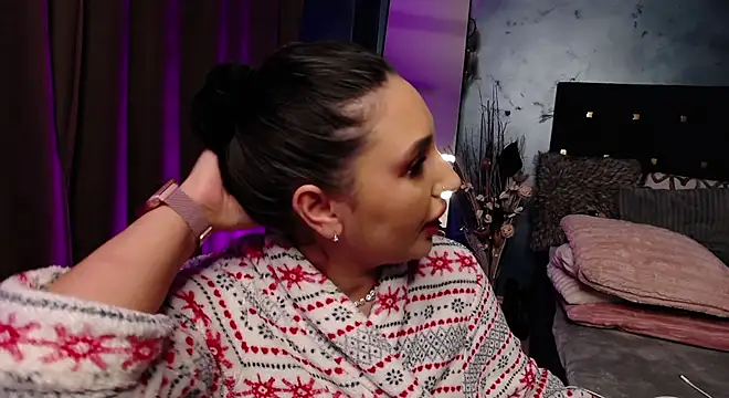 bellafun_'s cam snapshot