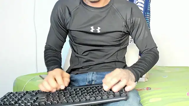 _Logan_Colton_'s cam snapshot