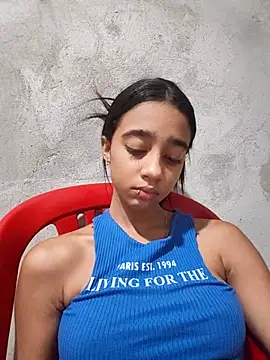 Zoe_Sweett18's cam snapshot