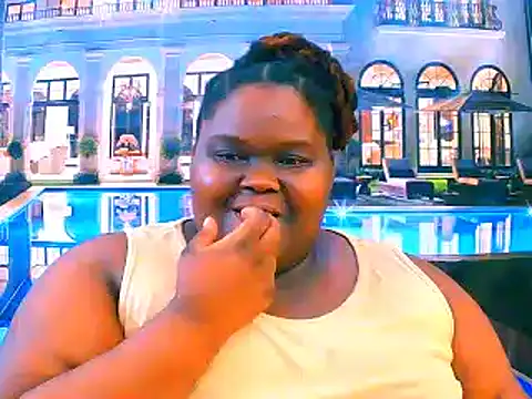 EbonyHotBuns live sex cam