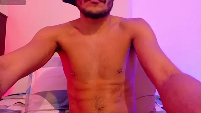 eross_chipre_'s cam snapshot