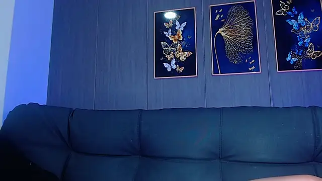 dirty_model's cam snapshot