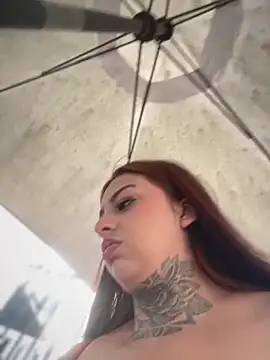 EmilyMoore_Pink's cam snapshot