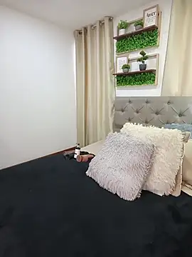 sasi_luna's cam snapshot