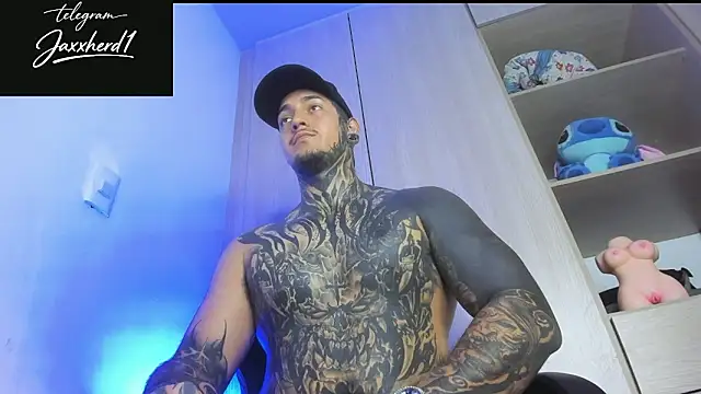 JAXXXONHERD live sex cam